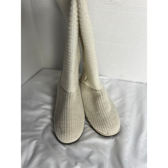 ✨SO Womens Cream Knit Tall Boots Size8 Side Zip Up Suede Heel Casual Cozy - Picture 5 of 10